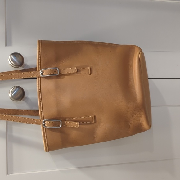 Vintage Coach Legacy Bucket Bag #9803 In Camel - Picture 7 of 15